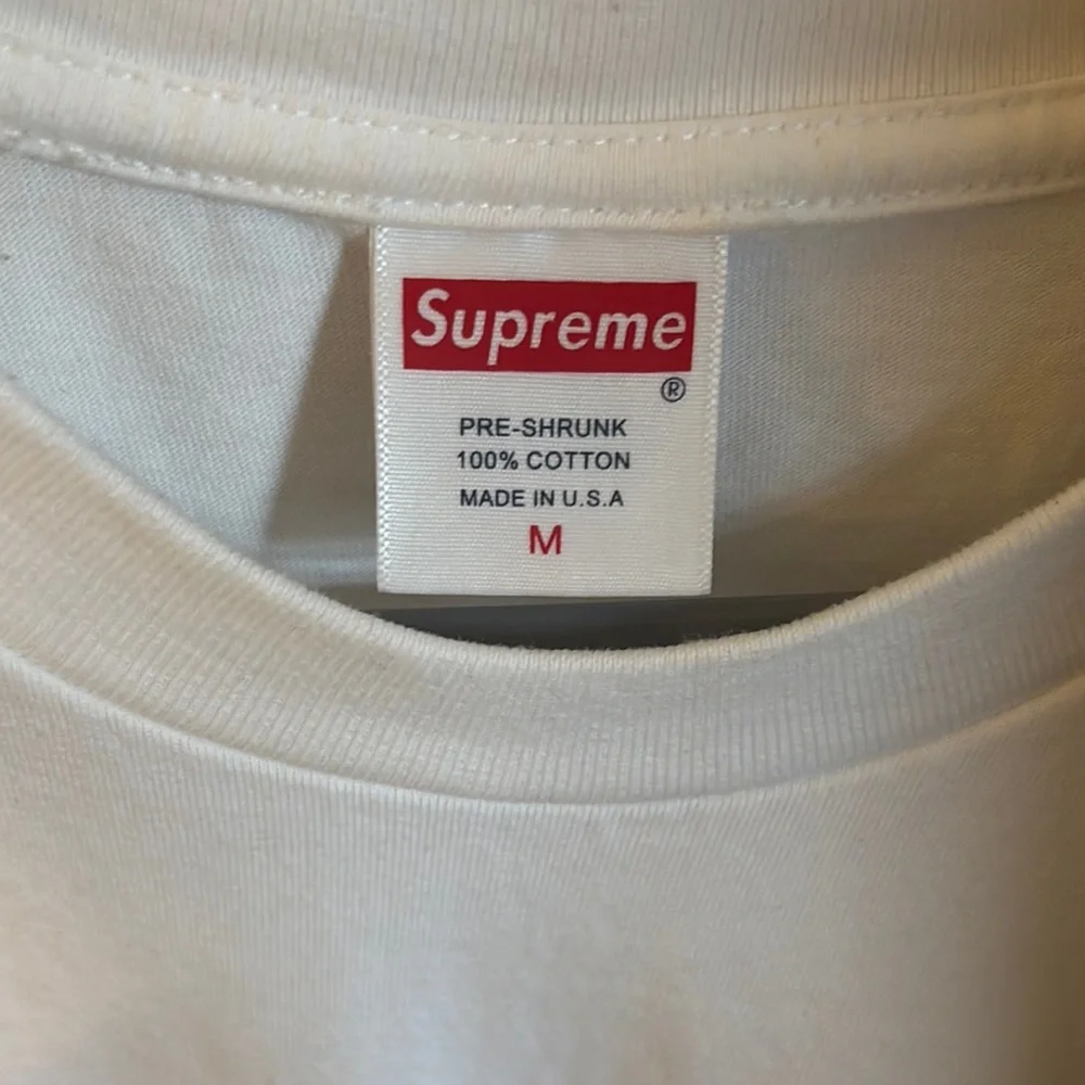 Supreme White T-Shirt Red Box Logo Hollywood Store - Picture 2 of 3